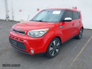 2014 Kia Soul ! with VIN KNDJX3A56E7704973, listed as a IAAI auction lot 42024643 with 160,354 mi miles. Bid and sale history available at carsss.com. Image 2.