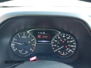2017 Nissan Pathfinder SV с VIN 5N1DR2MM9HC637474, выставлен на аукционе IAAI как лот 42698010 с пробегом 163 976 миль миль и . История ставок и продаж доступна на DreamBid. Изображение 7.
