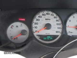 2005 Dodge Neon SXT with VIN 1B3ES56CX5D199994, listed as a IAAI auction lot 42126716 with 187,579 mi miles and . Bid and sale history available at carsss.com. Image 16.