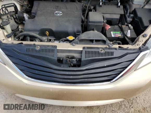 2012 Toyota Sienna LE AAS с VIN 5TDKK3DC6CS276676, выставлен на аукционе Copart как лот 56898135 с пробегом 167 432 миль миль и Списание • Salvage title. История ставок и продаж доступна на DreamBid. Изображение 12.
