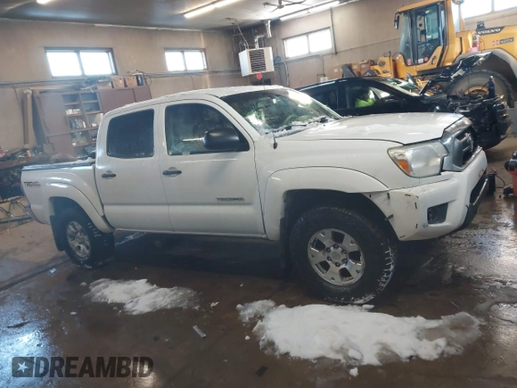 2013 Toyota Tacoma with VIN 3TMLU4EN2DM104490, listed as a IAAI auction lot 41636616 with 153,036 mi miles and . Bid and sale history available at DreamBid. Image 13.