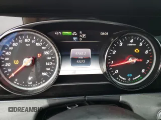 2019 Mercedes-Benz CLS 450 с VIN WDD2J5JB0KA027835, выставлен на аукционе Copart как лот 49261875 с пробегом 93 273 миль миль и Списание • Salvage title. История ставок и продаж доступна на DreamBid. Изображение 9.