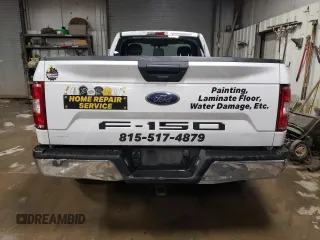 2019 Ford F-150 XL z VIN 1FTMF1C54KKD08521, wystawiony jako Copart lot #83483684 z przebiegiem 119 021 mil mil oraz Szkoda całkowita • Salvage title. Historia ofert i sprzedaży dostępna na DreamBid. Obrazek 6.