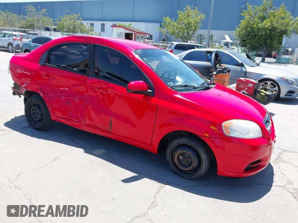 2011 Chevrolet Aveo 1LT z VIN KL1TD5DE0BB151956, wystawiony jako IAAI lot #42328720 z przebiegiem 115 765 mil mil oraz . Historia ofert i sprzedaży dostępna na DreamBid. Obrazek 1.
