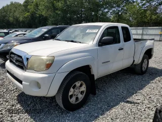 2008 Toyota Tacoma PreRunner z VIN 5TETU62N58Z520543, wystawiony jako Copart lot #65369215 z przebiegiem 267 216 mil mil oraz Nie do naprawy • Non repairable. Historia ofert i sprzedaży dostępna na DreamBid. Obrazek 1.