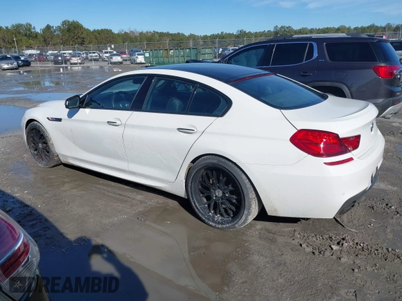 2013 BMW 6 Series 650i xDrive with VIN WBA6B4C59DD098329, listed as a IAAI auction lot 41404788 with 139,677 mi miles. Bid and sale history available at carsss.com. Image 14.