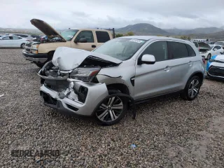 2021 Mitsubishi Outlander ES z VIN JA4ARUAU6MU034715, wystawiony jako Copart lot #55243325 z przebiegiem 66 811 mil mil oraz Szkoda całkowita • Salvage title. Historia ofert i sprzedaży dostępna na DreamBid. Obrazek 1.