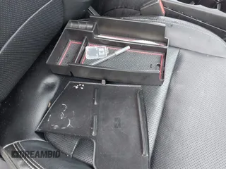 2020 Ford Escape Titanium Hybrid с VIN 1FMCU9DZ2LUB92948, выставлен на аукционе IAAI как лот 41886609 с пробегом Не указан миль и . История ставок и продаж доступна на DreamBid. Изображение 12.