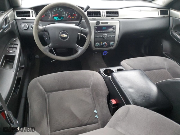 2013 Chevrolet Impala Police with VIN 2G1WD5E34D1259320, listed as a Copart auction lot 88004815 with 136,008 mi miles and Salvage Title. Bid and sale history available at carsss.com. Image 8.