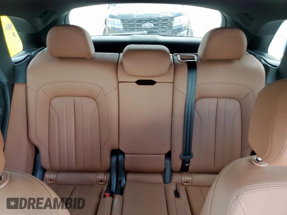 2021 Audi Q5 Premium with VIN WA1AAAFY0M2050924, listed as a Copart auction lot 61197765 with 29,723 mi miles and Salvage title. Bid and sale history available at DreamBid. Image 10.