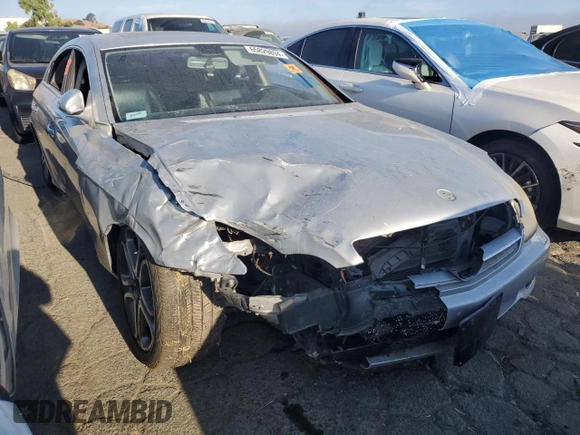 2006 Mercedes-Benz CLS 500 z VIN WDDDJ75X76A076532, wystawiony jako Copart lot #65829894 z przebiegiem Nie podano mil oraz Czysty tytuł • Clean title. Historia ofert i sprzedaży dostępna na DreamBid. Obrazek 4.