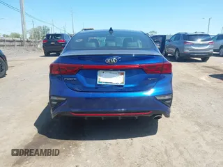 2021 Kia Forte GT-Line z VIN 3KPF34AD6ME284046, wystawiony jako IAAI lot #42231501 z przebiegiem 97 877 mil mil oraz . Historia ofert i sprzedaży dostępna na DreamBid. Obrazek 15.