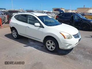 2011 Nissan Rogue SV z VIN JN8AS5MT7BW179433, wystawiony jako IAAI lot #42041364 z przebiegiem 110 197 mil mil oraz . Historia ofert i sprzedaży dostępna na DreamBid. Obrazek 1.