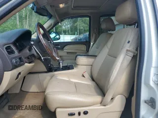 2013 GMC Sierra 1500 Denali z VIN 3GTP2XE22DG281165, wystawiony jako Copart lot #58723285 z przebiegiem 194 025 mil mil oraz Szkoda całkowita • Salvage title. Historia ofert i sprzedaży dostępna na DreamBid. Obrazek 7.