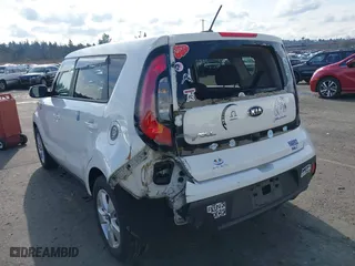 2019 Kia Soul with VIN KNDJN2A20K7697018, listed as a IAAI auction lot 41547034 with 86,624 mi miles. Bid and sale history available at carsss.com. Image 3.