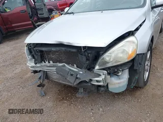 2012 Volvo S60 T5 with VIN YV1622FS8C2127445, listed as a IAAI auction lot 42408477 with 166,124 mi miles and . Bid and sale history available at DreamBid. Image 6.