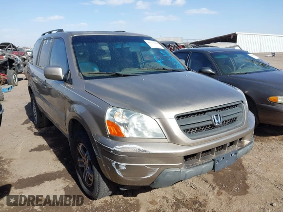 2005 Honda Pilot EX-L with VIN 5FNYF18585B046529, listed as a IAAI auction lot 41721911 with 223,266 mi miles. Bid and sale history available at carsss.com. Image 1.