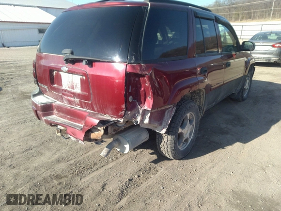 2007 Chevrolet TrailBlazer LS with VIN 1GNDT13S572213687, listed as a IAAI auction lot 41786280 with 230,213 mi miles and . Bid and sale history available at DreamBid. Image 6.