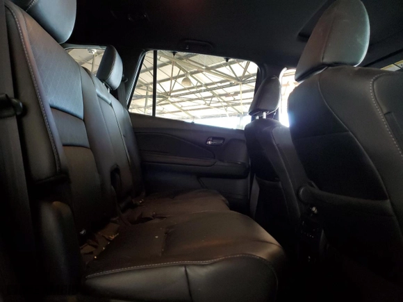 2020 Honda Passport Touring with VIN 5FNYF7H98LB002405, listed as a Copart auction lot 86009394 with 60,490 mi miles and Salvage Title. Bid and sale history available at carsss.com. Image 10.