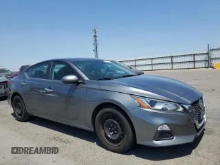 2019 Nissan Altima S z VIN 1N4BL4BVXKC249851, wystawiony jako Copart lot #57879115 z przebiegiem 111 561 mil mil oraz Szkoda całkowita • Salvage title. Historia ofert i sprzedaży dostępna na DreamBid. Obrazek 4.