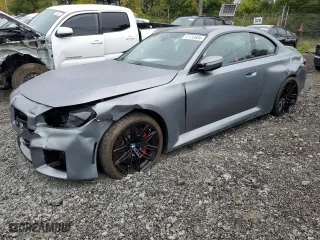 2024 BMW M2 with VIN 3MF13DM05R8E66472, listed as a Copart auction lot 72720884 with 102 mi miles and Salvage Title. Bid and sale history available at carsss.com. Image 1.