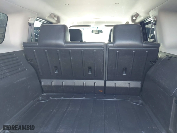 2006 Hummer H3 with VIN 5GTDN136868194546, listed as a IAAI auction lot 41981341 with 128,686 mi miles. Bid and sale history available at carsss.com. Image 17.