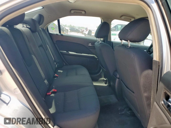 2012 Ford Fusion SE z VIN 3FAHP0HA8CR238183, wystawiony jako Copart lot #62134825 z przebiegiem 173 540 mil mil oraz Szkoda całkowita • Salvage title. Historia ofert i sprzedaży dostępna na DreamBid. Obrazek 10.