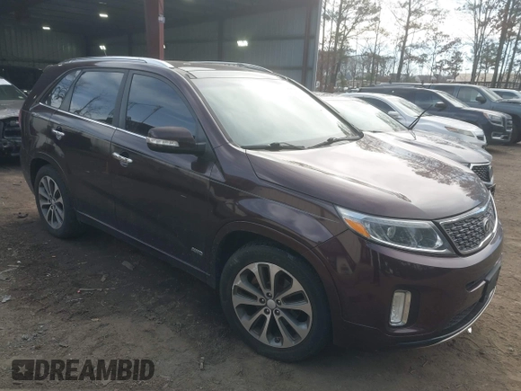 2014 Kia Sorento SX Limited with VIN 5XYKWDA72EG532135, listed as a IAAI auction lot 41452032 with 104,252 mi miles. Bid and sale history available at carsss.com. Image 1.