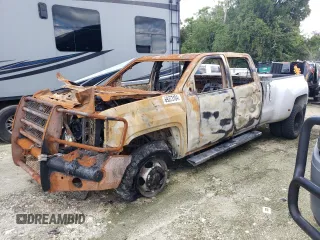 2016 GMC Sierra 3500HD Denali z VIN 1GT42YE82GF194224, wystawiony jako Copart lot #69373104 z przebiegiem Nie podano mil oraz Nie do naprawy • Non repairable. Historia ofert i sprzedaży dostępna na DreamBid. Obrazek 1.