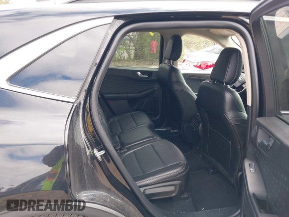 2020 Ford Escape Titanium Hybrid z VIN 1FMCU0DZ5LUB39205, wystawiony jako IAAI lot #42192828 z przebiegiem 47 878 mil mil oraz . Historia ofert i sprzedaży dostępna na DreamBid. Obrazek 8.