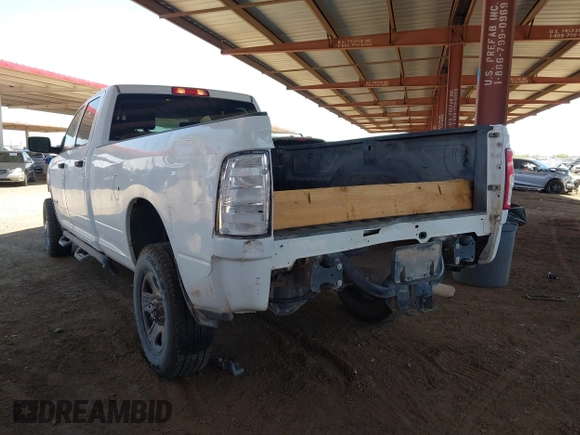 2020 Ram 2500 Tradesman z VIN 3C6UR5HJ2LG111495, wystawiony jako IAAI lot #42068717 z przebiegiem 172 052 mil mil oraz . Historia ofert i sprzedaży dostępna na DreamBid. Obrazek 3.