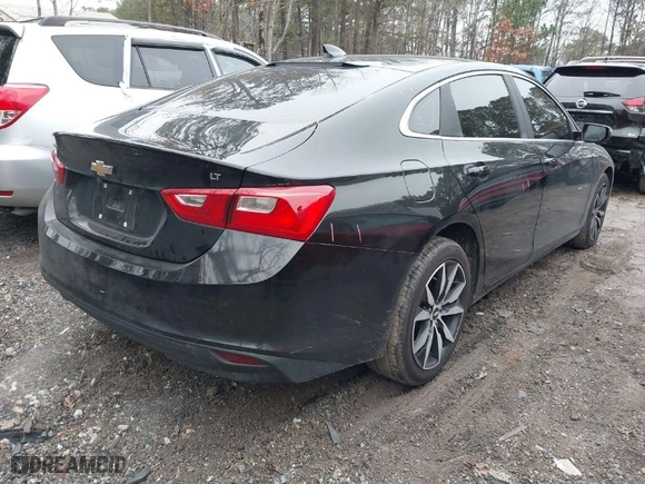 2017 Chevrolet Malibu LT with VIN 1G1ZE5ST7HF272785, listed as a IAAI auction lot 41613344 with 87,706 mi miles. Bid and sale history available at carsss.com. Image 4.