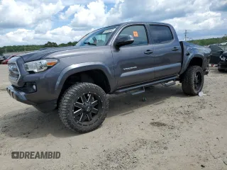 2017 Toyota Tacoma SR5 z VIN 5TFCZ5AN2HX064912, wystawiony jako Copart lot #56298505 z przebiegiem 57 373 mil mil oraz Czysty tytuł • Clean title. Historia ofert i sprzedaży dostępna na DreamBid. Obrazek 1.