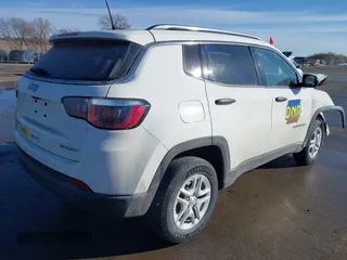 2020 Jeep Compass Sport with VIN 3C4NJDAB5LT170761, listed as a IAAI auction lot 41645477 with 74,919 mi miles. Bid and sale history available at carsss.com. Image 4.