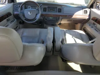 2008 Mercury Grand Marquis z VIN 2MHHM75VX8X604576, wystawiony jako Copart lot #49605405 z przebiegiem 142 553 mil mil oraz Szkoda całkowita • Salvage title. Historia ofert i sprzedaży dostępna na DreamBid. Obrazek 8.