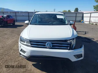 2020 Volkswagen Tiguan SE with VIN 3VV2B7AXXLM053170, listed as a IAAI auction lot 42203372 with 112,794 mi miles and . Bid and sale history available at DreamBid. Image 13.