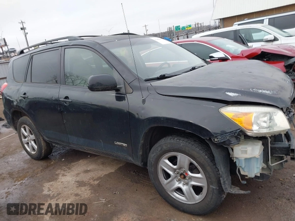 2008 Toyota RAV4 Ltd with VIN JTMZD31V986053909, listed as a IAAI auction lot 41488401 with 224,881 mi miles. Bid and sale history available at carsss.com. Image 14.