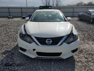 2017 Nissan Altima SL with VIN 1N4AL3AP4HC183685, listed as a Copart auction lot 50643665 with 74,049 mi miles and Salvage title. Bid and sale history available at DreamBid. Image 5.