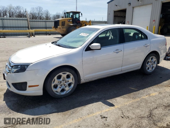 2010 Ford Fusion SE with VIN 3FAHP0HA0AR388480, listed as a Copart auction lot 52147335 with 144,411 mi miles and Salvage Title. Bid and sale history available at carsss.com. Image 1.