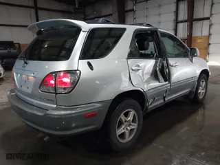2003 Lexus RX 300 with VIN JTJHF10U730305541, listed as a IAAI auction lot 41587938 with 187,429 mi miles. Bid and sale history available at carsss.com. Image 4.