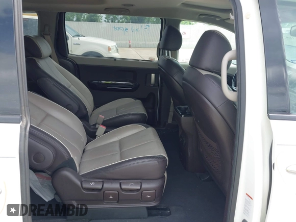 2015 Kia Sedona SX-L with VIN KNDME5C12F6028893, listed as a IAAI auction lot 42109514 with 169,303 mi miles and . Bid and sale history available at DreamBid. Image 8.