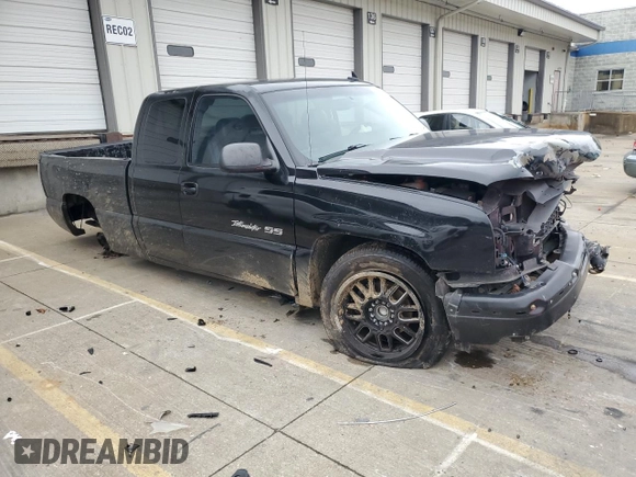 2006 Chevrolet Silverado SS z VIN 2GCEC19N261140999, wystawiony jako Copart lot #80564114 z przebiegiem 221 209 mil mil oraz Szkoda całkowita • Salvage title. Historia ofert i sprzedaży dostępna na DreamBid. Obrazek 4.