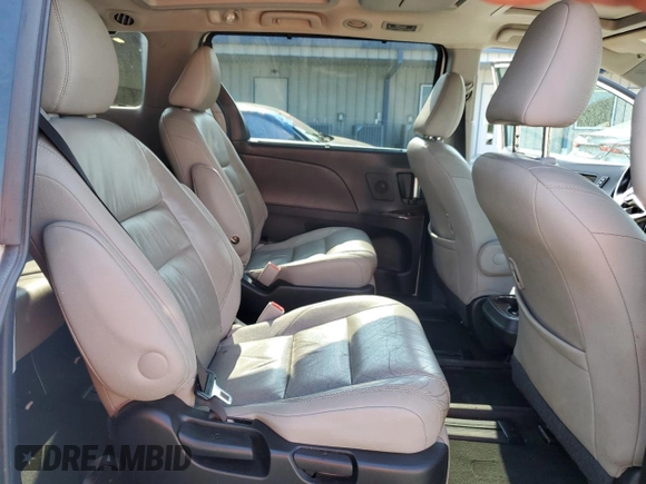 2015 Toyota Sienna XLE с VIN 5TDYK3DC3FS640597, выставлен на аукционе Copart как лот 59334555 с пробегом 187 728 миль миль и Списание • Salvage title. История ставок и продаж доступна на DreamBid. Изображение 11.
