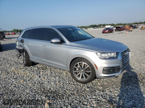 2019 Audi Q7 Premium Plus with VIN WA1LAAF73KD037473, listed as a Copart auction lot 58695665 with 33,707 mi miles and Non repairable. Bid and sale history available at DreamBid. Image 4.