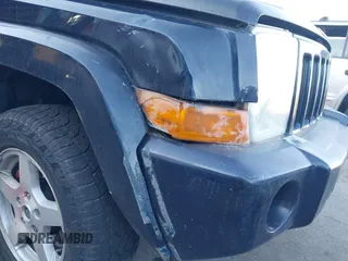 2006 Jeep Commander with VIN 1J8HG48K06C263374, listed as a IAAI auction lot 42164372 with 186,593 mi miles and . Bid and sale history available at DreamBid. Image 6.