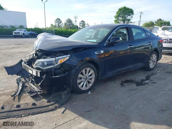 2016 Kia Optima EX with VIN 5XXGU4L3XGG033323, listed as a IAAI auction lot 42088998 with 134,686 mi miles. Bid and sale history available at carsss.com. Image 17.