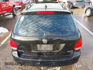 2010 Volkswagen Jetta SE z VIN 3VWTX7AJ9AM604277, wystawiony jako IAAI lot #41048631 z przebiegiem 103 246 mil mil oraz . Historia ofert i sprzedaży dostępna na DreamBid. Obrazek 17.