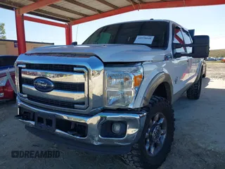 2014 Ford Super Duty F-250 SRW XL with VIN 1FT7W2BT2EEB11465, listed as a IAAI auction lot 40938848 with 224,153 mi miles. Bid and sale history available at carsss.com. Image 17.