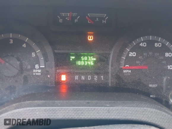 2013 Ford Econoline Cargo Commercial z VIN 1FTNE2EW6DDA13611, wystawiony jako IAAI lot #42237700 z przebiegiem 188 346 mil mil oraz . Historia ofert i sprzedaży dostępna na DreamBid. Obrazek 7.