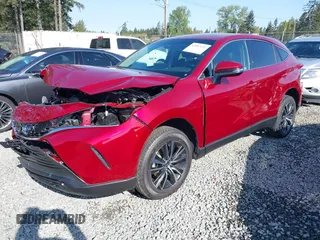 2024 Toyota Venza LE with VIN JTEAAAAH8RJ172579, listed as a IAAI auction lot 42082192 with 8,202 mi miles. Bid and sale history available at carsss.com. Image 18.